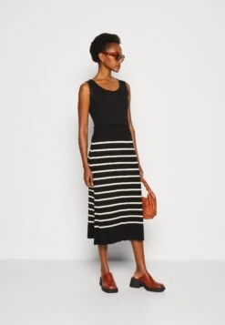 Anna Field Top - Black -Anna Field 1e029e9b0a6a459d82c7c8044df51d1e