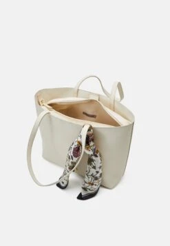 Anna Field Set - Handtas - Off-White 8 Anna Field Set - Handtas - Off-White -Anna Field 2f38f1495c4f4685b39dd4554fc5fa2b