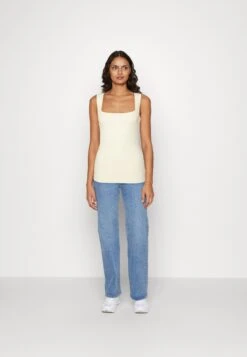 Anna Field Top - Sand -Anna Field 88c8018eac5e4634be735159ec6c9b13