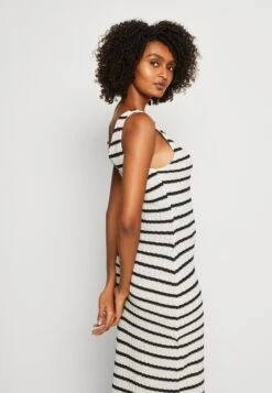 Anna Field Gebreide Jurk - Black/White -Anna Field e30a17d9811947b898f0f2fb46ac49f7