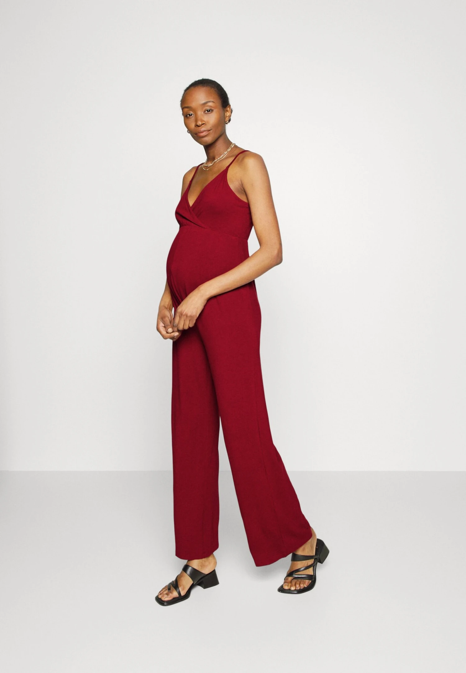 Strappy Drappy Cintered- Jumpsuit - Dark Red 2 Strappy Drappy Cintered- Jumpsuit - Dark Red - Afbeelding 2